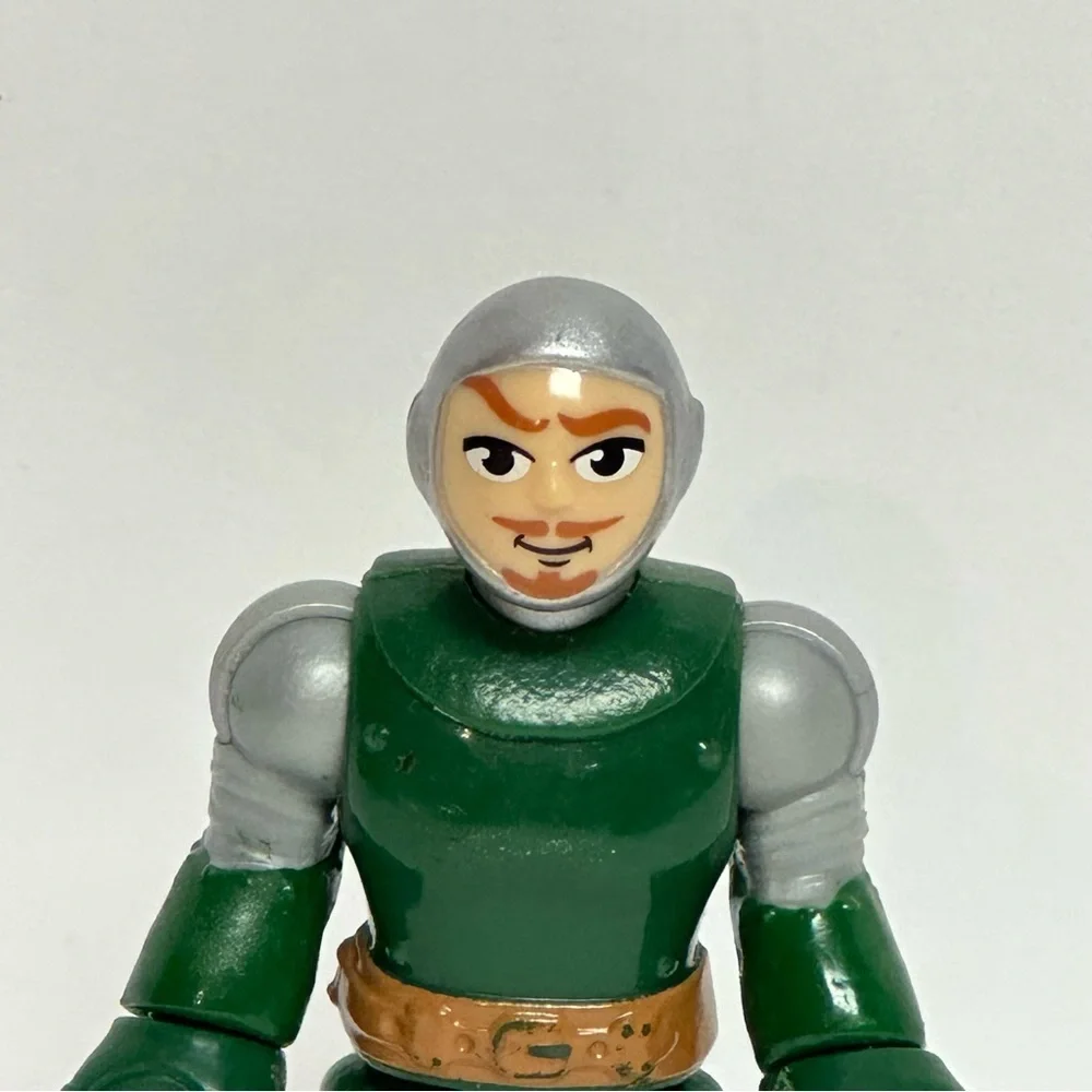 Fisher Price Imaginext Eagle Talon Castle Weapon Set Green Knight Figure
